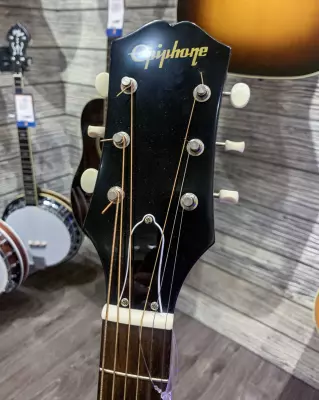 Epiphone - Inspired by Gibson Masterbilt J-45 EC Cutaway - Vintageburst 3